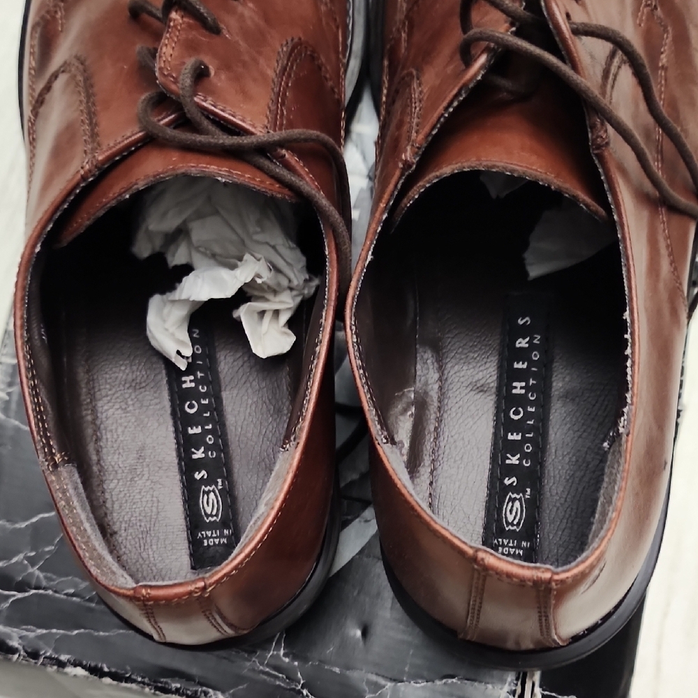 Skechers Men's Brown Leather Lace-Up Oxfords - Picture 4 of 8